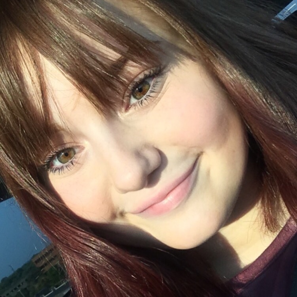Meet your Posher, Ashley